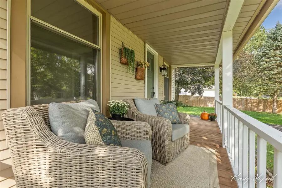 49 N 2nd, Kent City, MI 49330 - #3