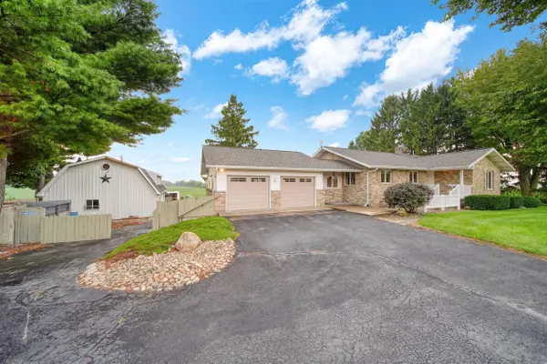 11625 Ridge, Tecumseh, MI 49286