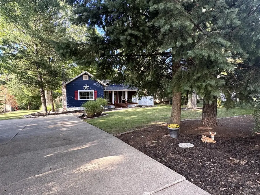 29164 Terrence, Livonia, MI 48154 - #2