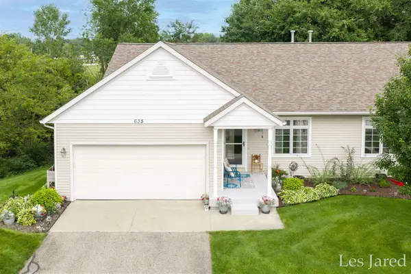 635 Raven, Middleville, MI 49333