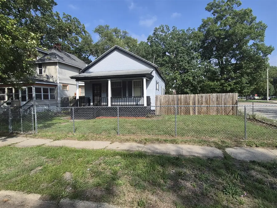 2340 Sanford, Muskegon Heights, MI 49444 - #2