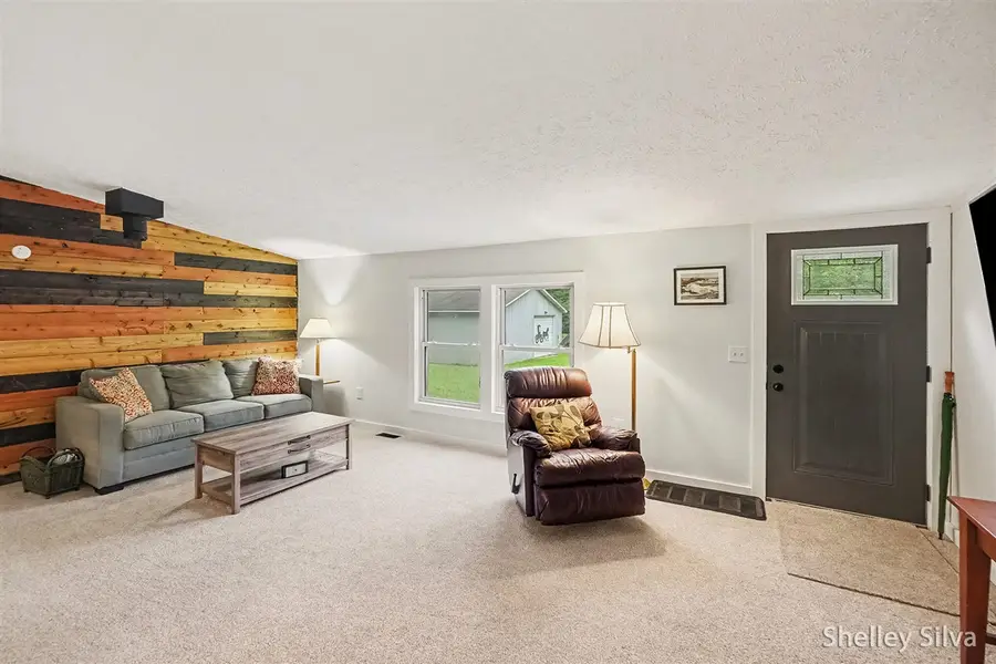 6537 E Glen, Fountain, MI 49410 - #3