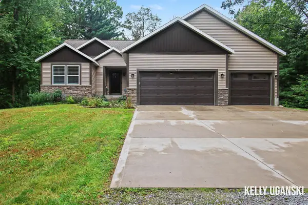 5445 Stringer, Fruitport, MI 49415