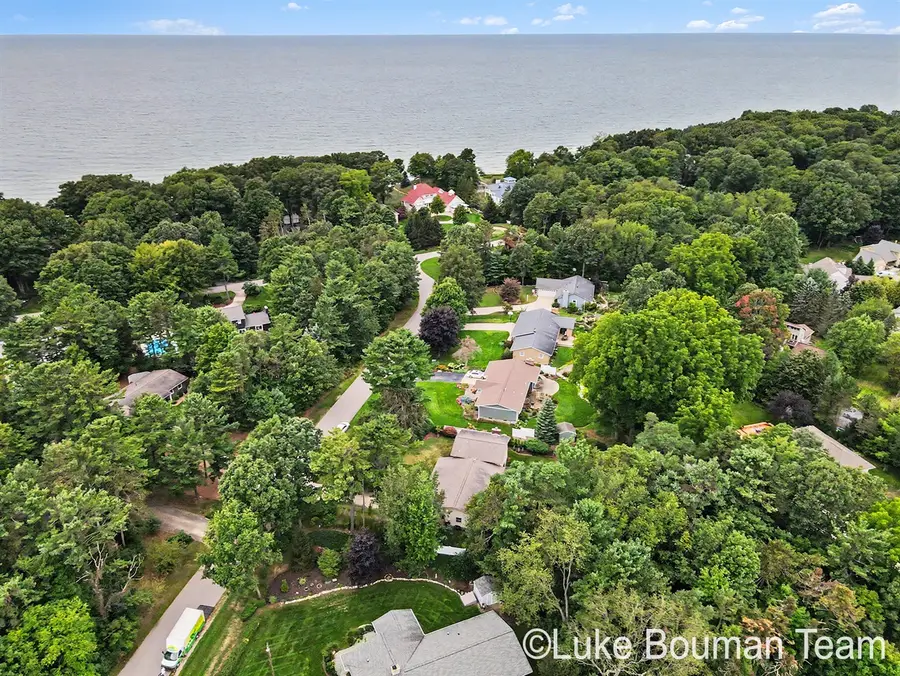17521 Whippoorwill, Grand Haven, MI 49417 - #2