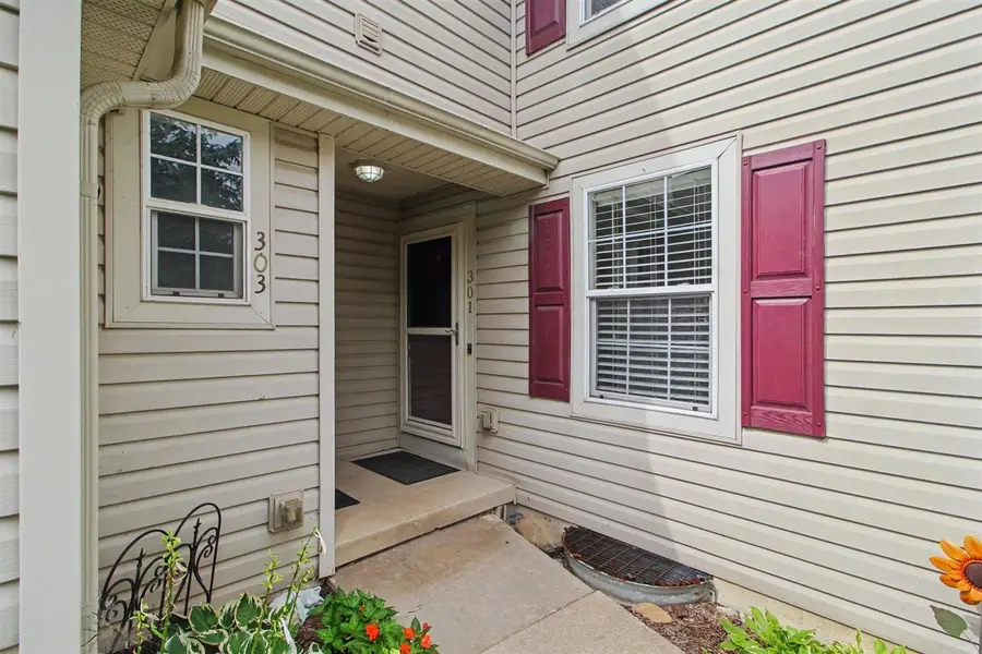 301 Victoria, Dexter, MI 48130 - #2