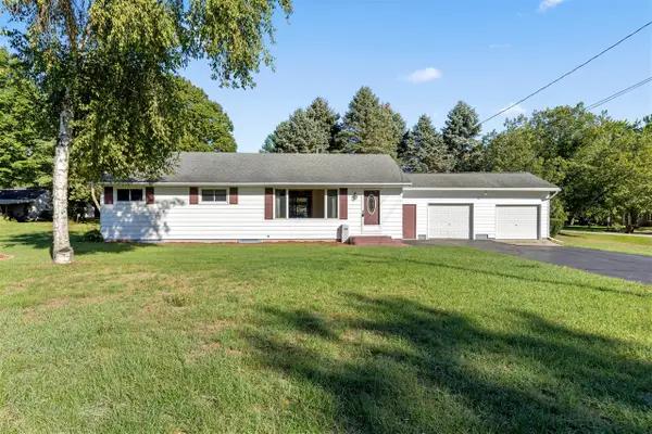 317 E 2nd, Trufant, MI 49347