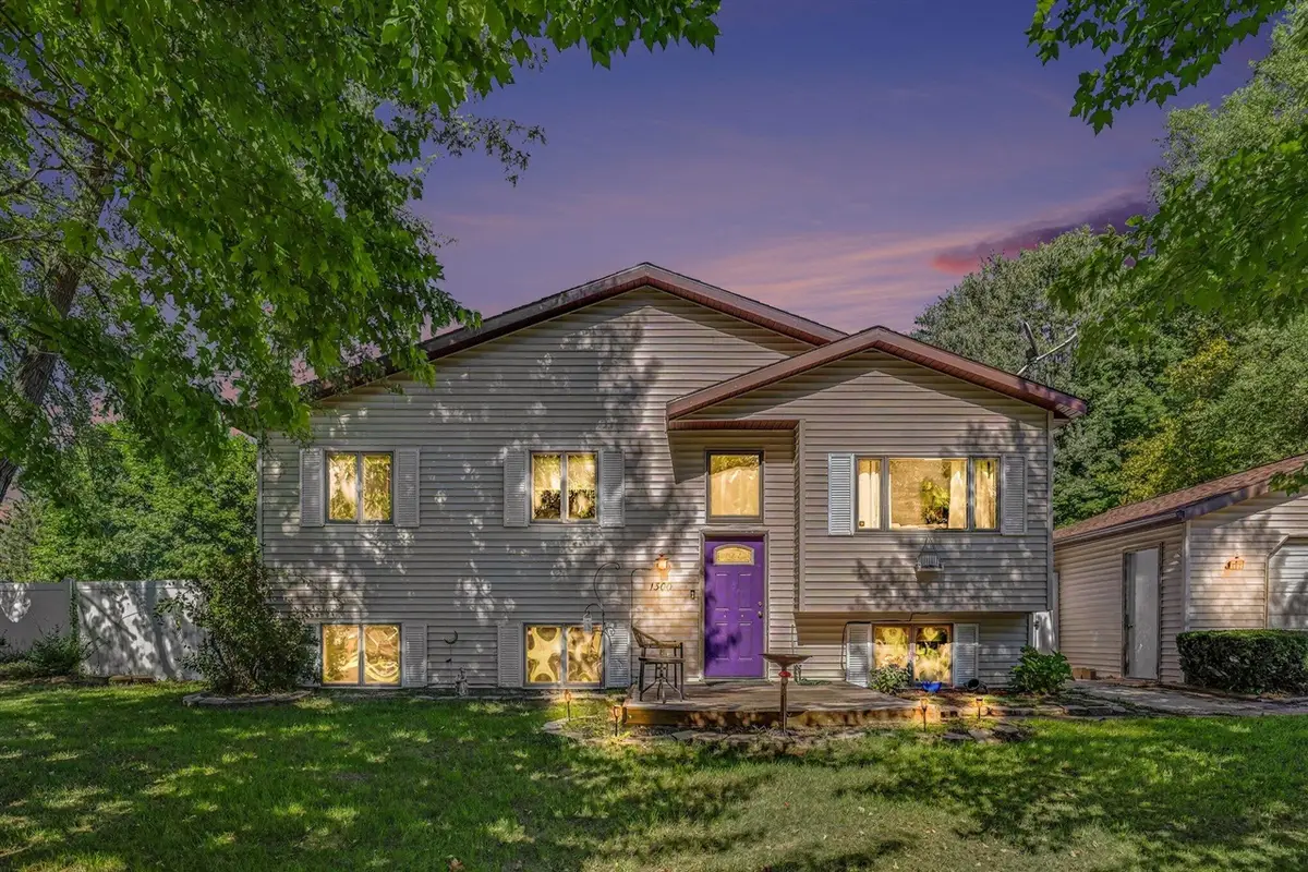 1300 Crescent, Greenville, MI 48838 - #1