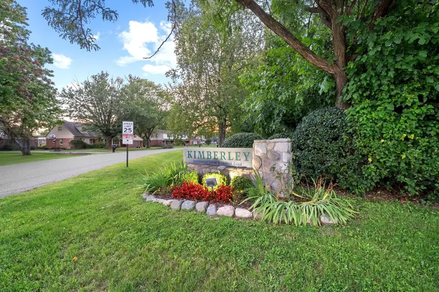 26182 Kiltartan, Farmington Hills, MI 48334 - #2