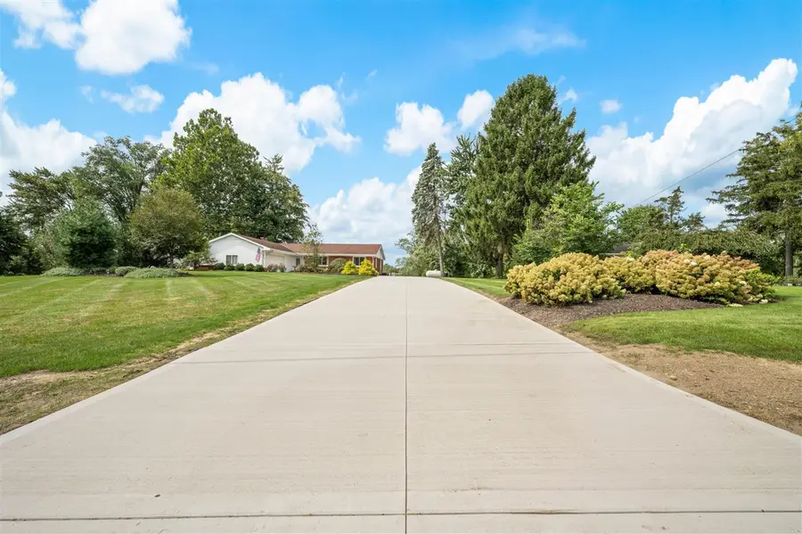 48648 68th, Hartford, MI 49057 - #2