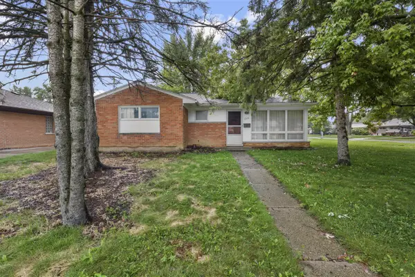 1316 Wacon, Troy, MI 48083