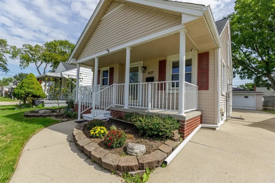 4127 Winifred, Wayne, MI 48184 - #3