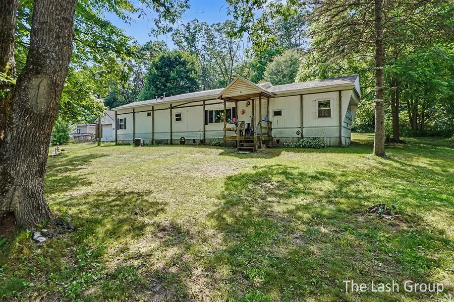 1665 S Forest Hills, White Cloud, MI 49349 - #3