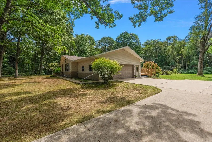 28193 60th, Lawton, MI 49065 - #3