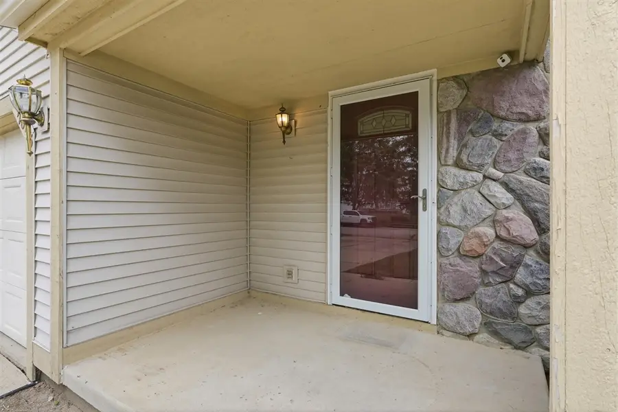 7075 St Andrews, Ypsilanti, MI 48197 - #2