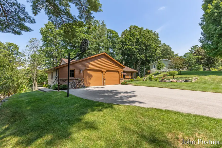 7786 Thornapple Bayou, Grand Rapids, MI 49512 - #3