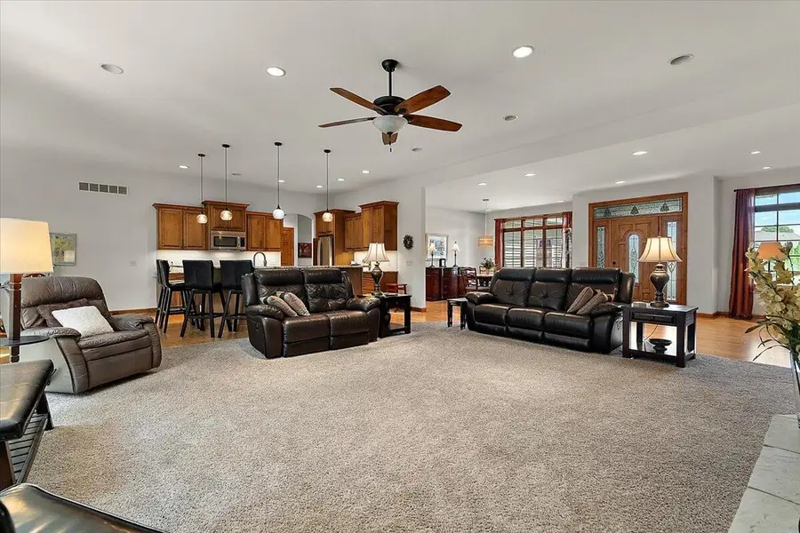 3958 Fox Woods, Saint Joseph, MI 49085 - #3