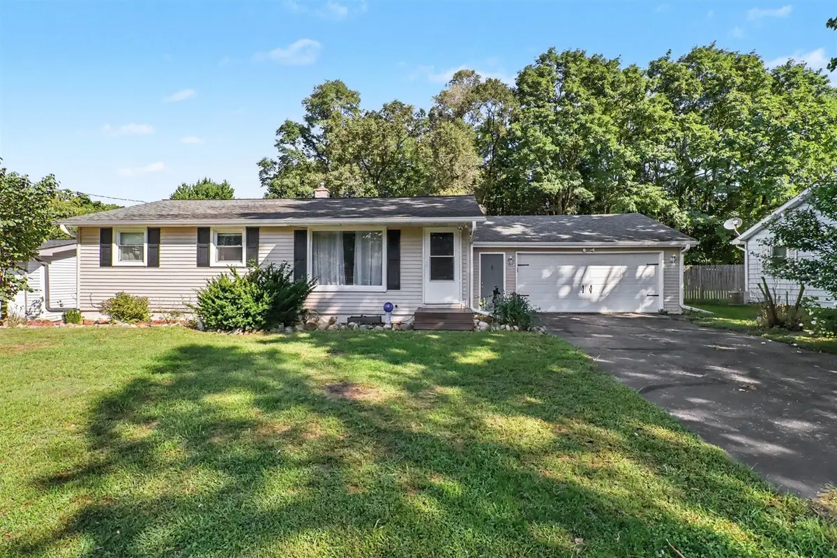 4322 W A B, Plainwell, MI 49080 - #1