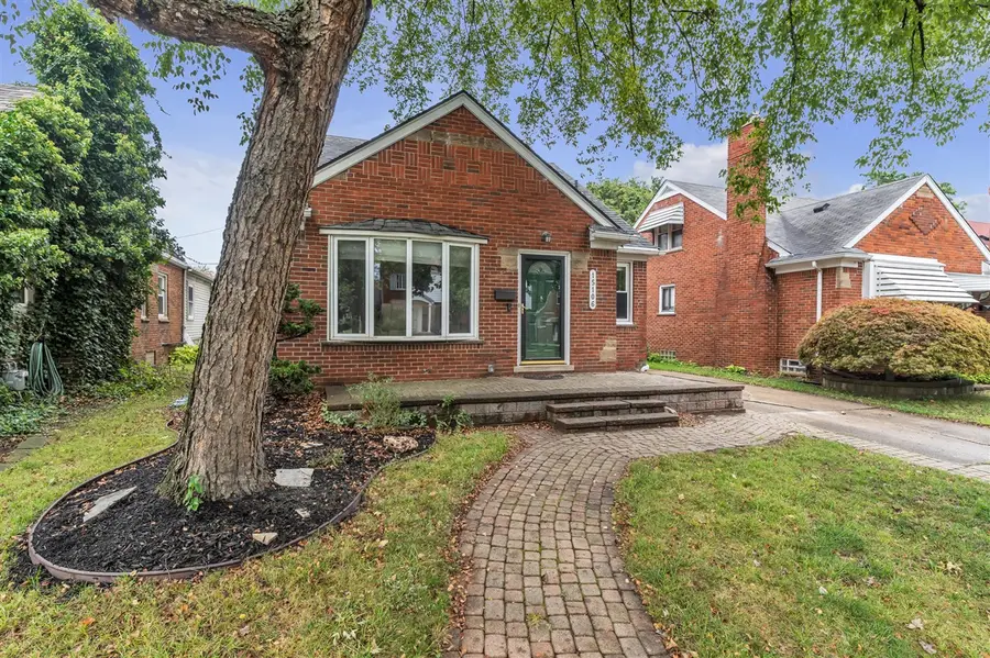 15106 White, Allen Park, MI 48101 - #2