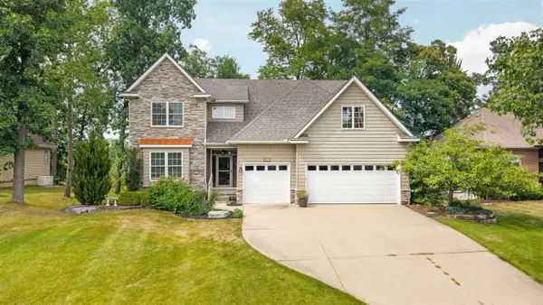 8243 Heathertree, Brighton, MI 48116