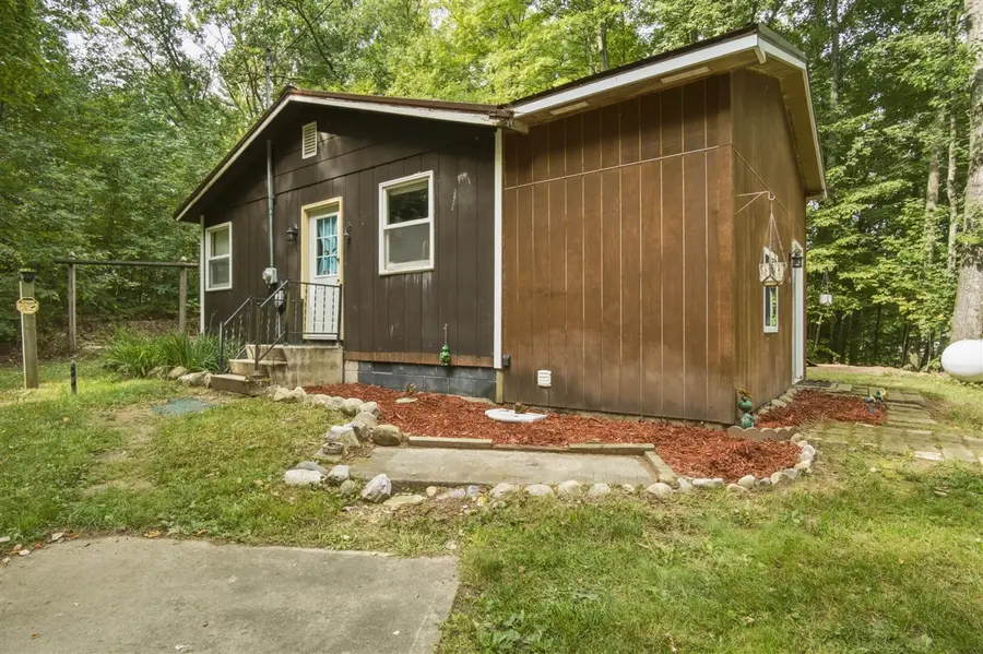 6504 E 12th, White Cloud, MI 49349 - #2
