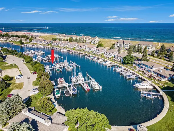 80 Marina, Manistee, MI 49660