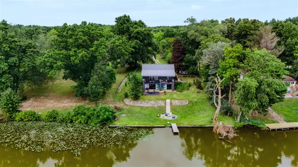 18729 S River, Three Rivers, MI 49093