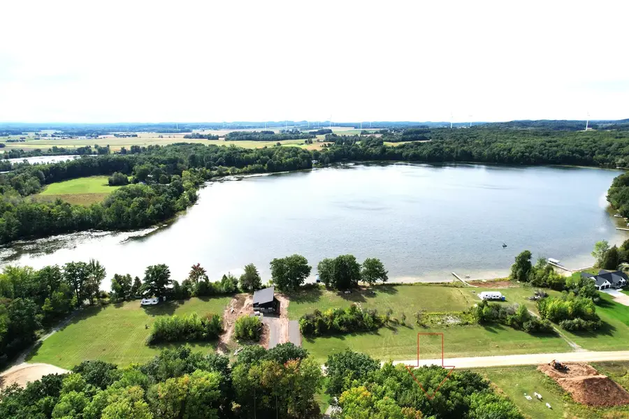 W Waters Edge Dr, Scottville, MI 49454 - #3