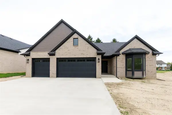 19342 Newburgh, Livonia, MI 48152