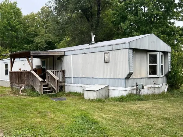 5431 Almy, Vestaburg, MI 48891