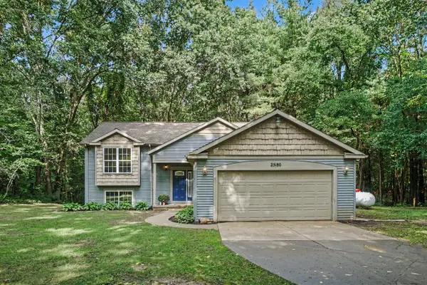 25180 Chaty, Gobles, MI 49055