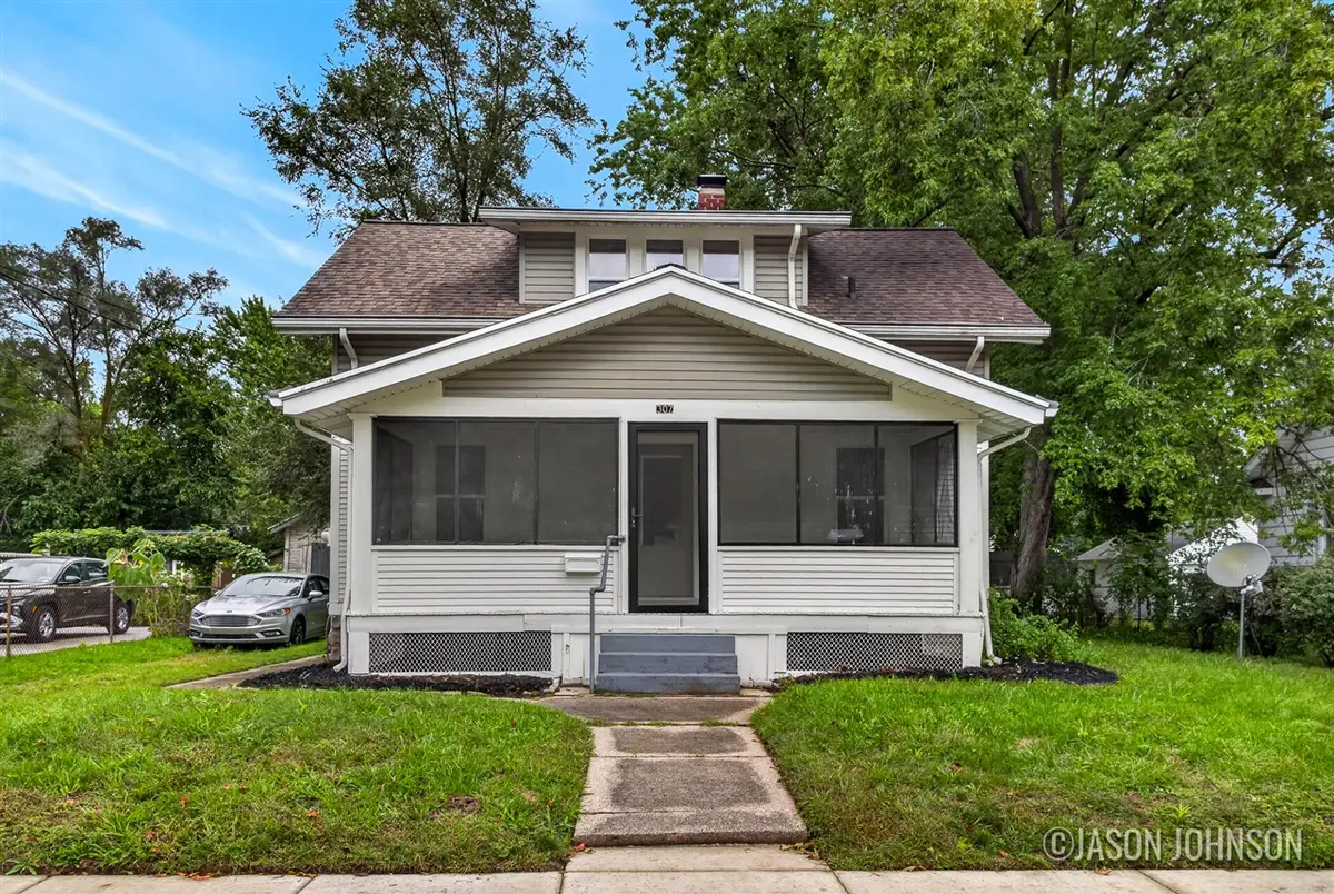 307 Ridgewood, Kentwood, MI 49548 - #1