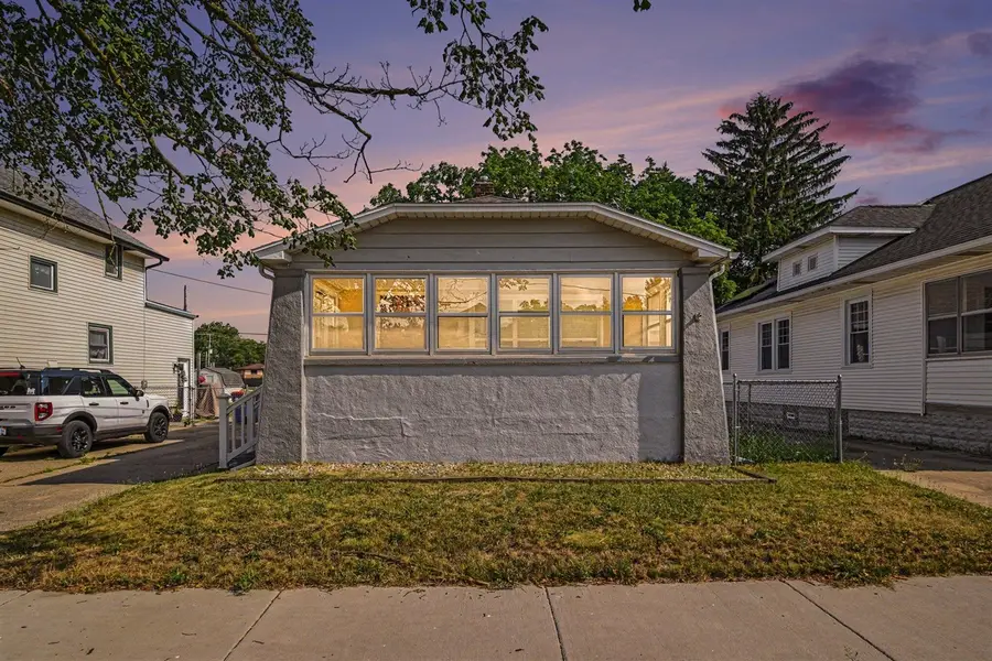 735 Eleanor, Grand Rapids, MI 49505 - #2