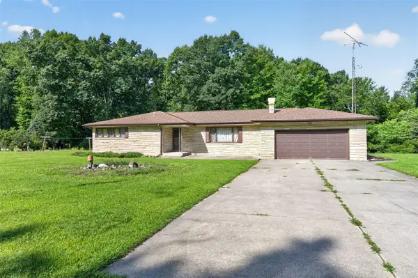 28789 Downey, Dowagiac, MI 49047