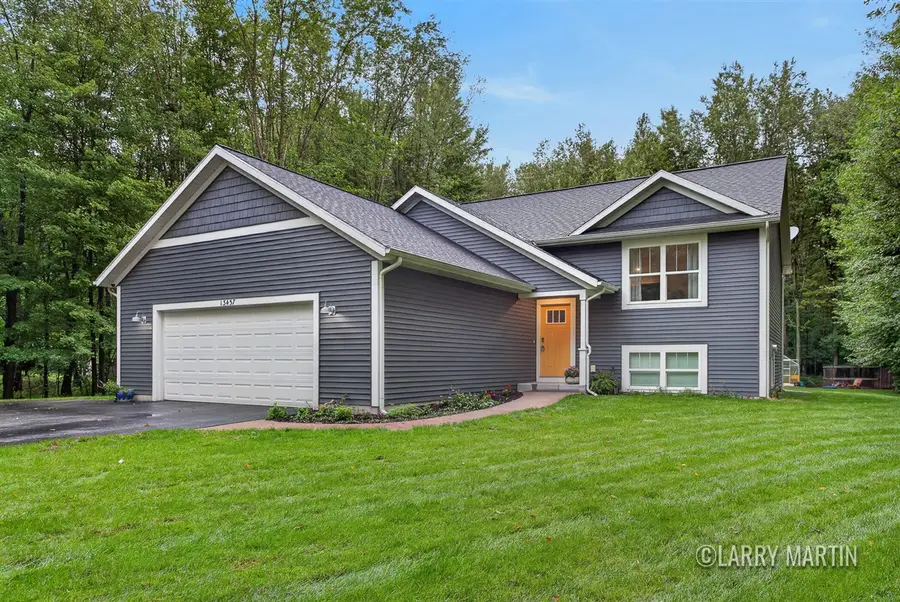 13437 Young Forest, West Olive, MI 49460 - #2
