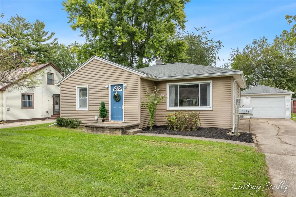 2952 West, Wyoming, MI 49519 - #1