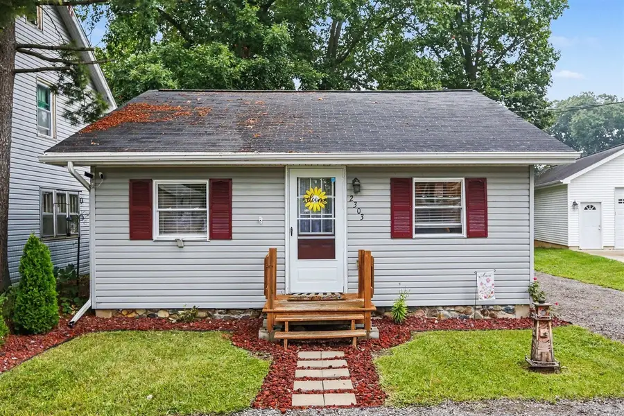2303 Bartlett, Pleasant Lake, MI 49272 - #2