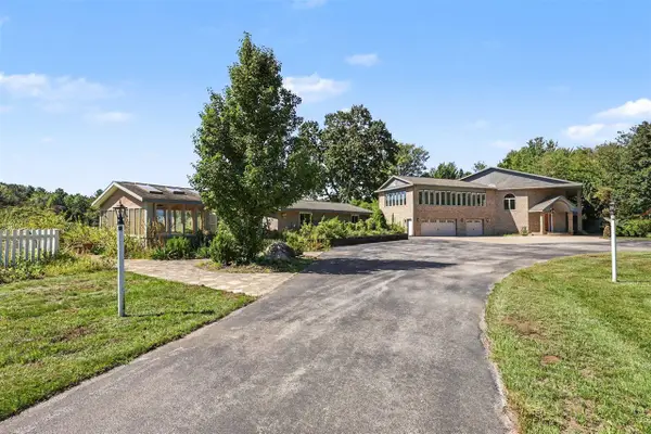 4901 S Hilton Park, Fruitport, MI 49415