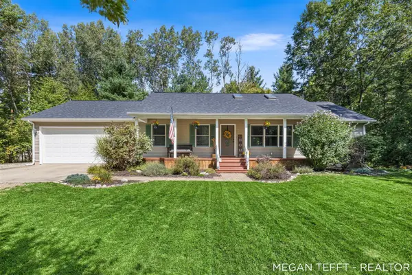 19652 Heights Circle, Big Rapids, MI 49307