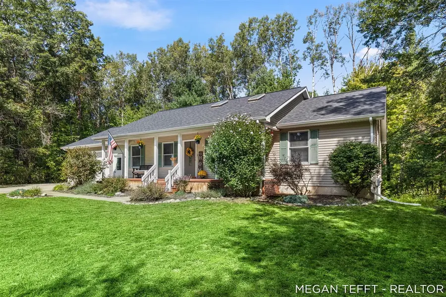 19652 Heights Circle, Big Rapids, MI 49307 - #2