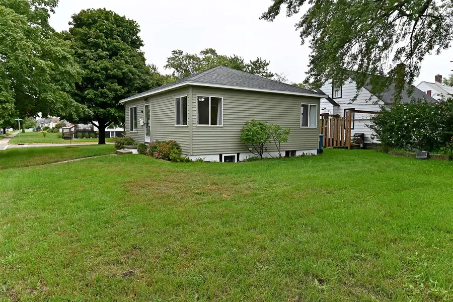 940 Grant, Grand Haven, MI 49417 - #3