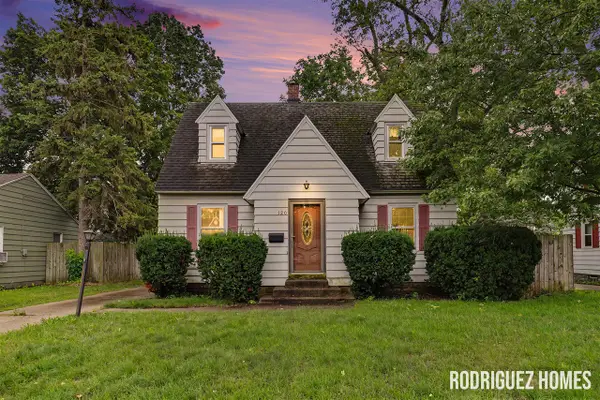 120 W 28th, Holland, MI 49423