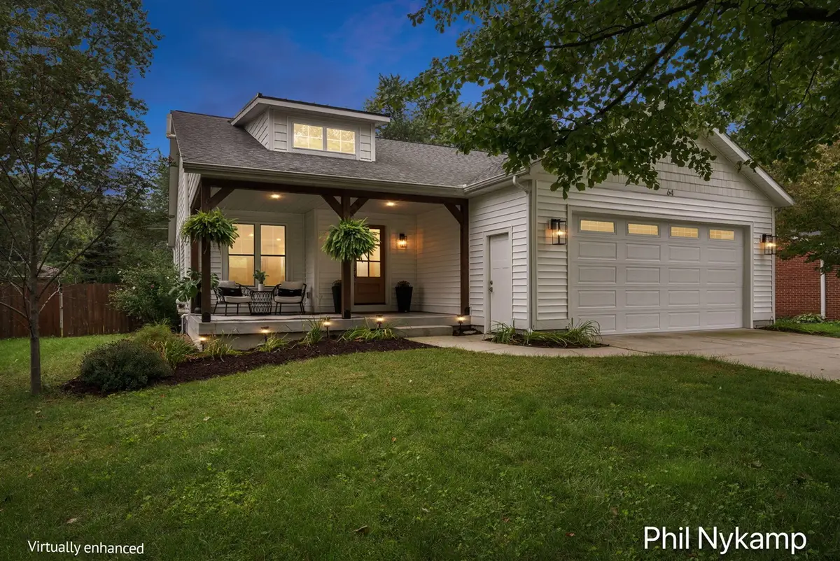 64 W 33rd, Holland, MI 49423 - #1