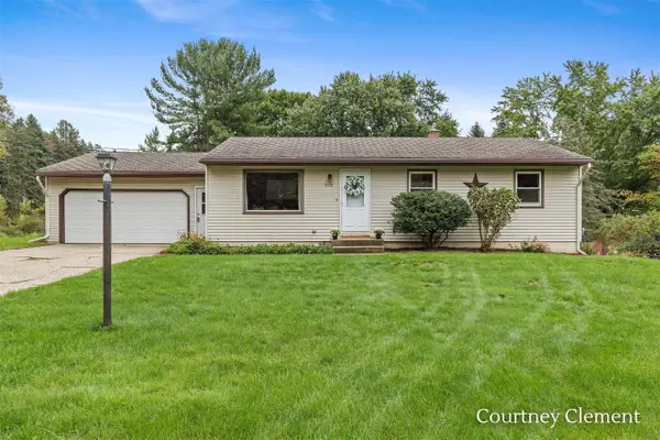 5108 Pleasant Creek, Comstock Park, MI 49321