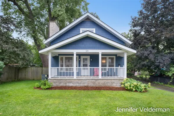 120 E Division, Rockford, MI 49341