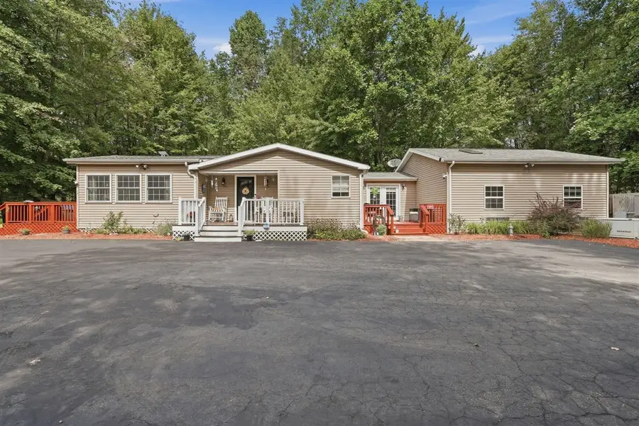 16456 Basswood, Three Oaks, MI 49128 - #2