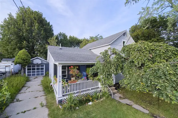 510 2nd, Manistee, MI 49660