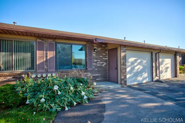 2927 Porter, Grandville, MI 49418