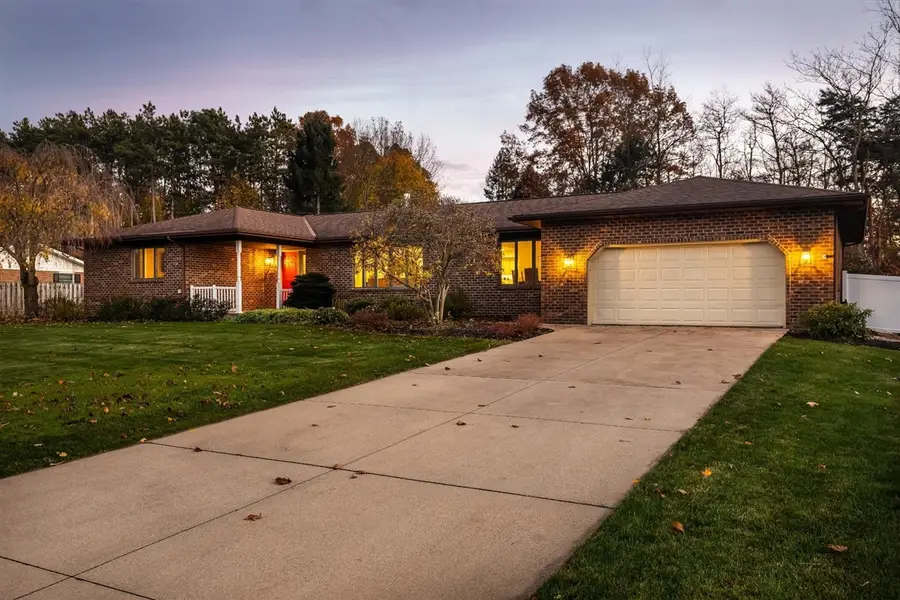 3888 Linke, Bridgman, MI 49106 - #3