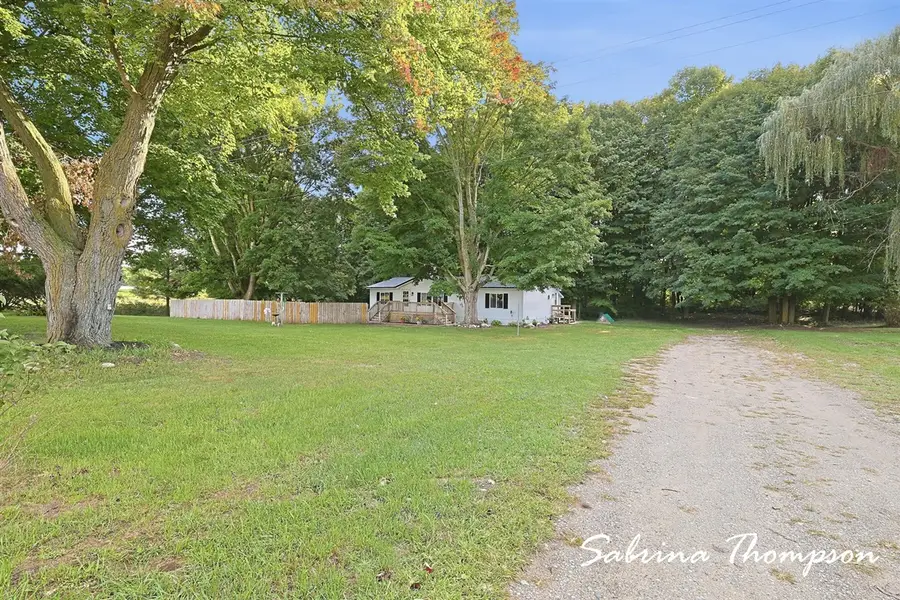 3626 N Comstock, Hesperia, MI 49421 - #3