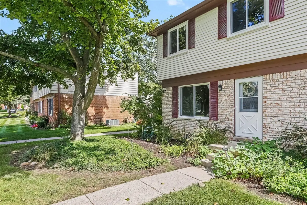 197 Sheffield, Saline, MI 48176 - #1